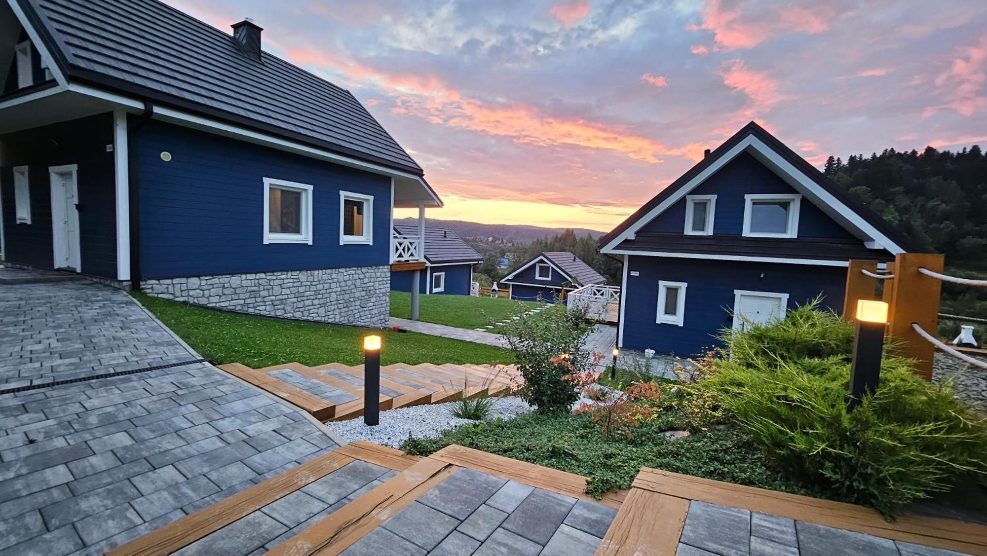 Lodge Dolina Bialego Wilka - Niebieskie Zawoz
